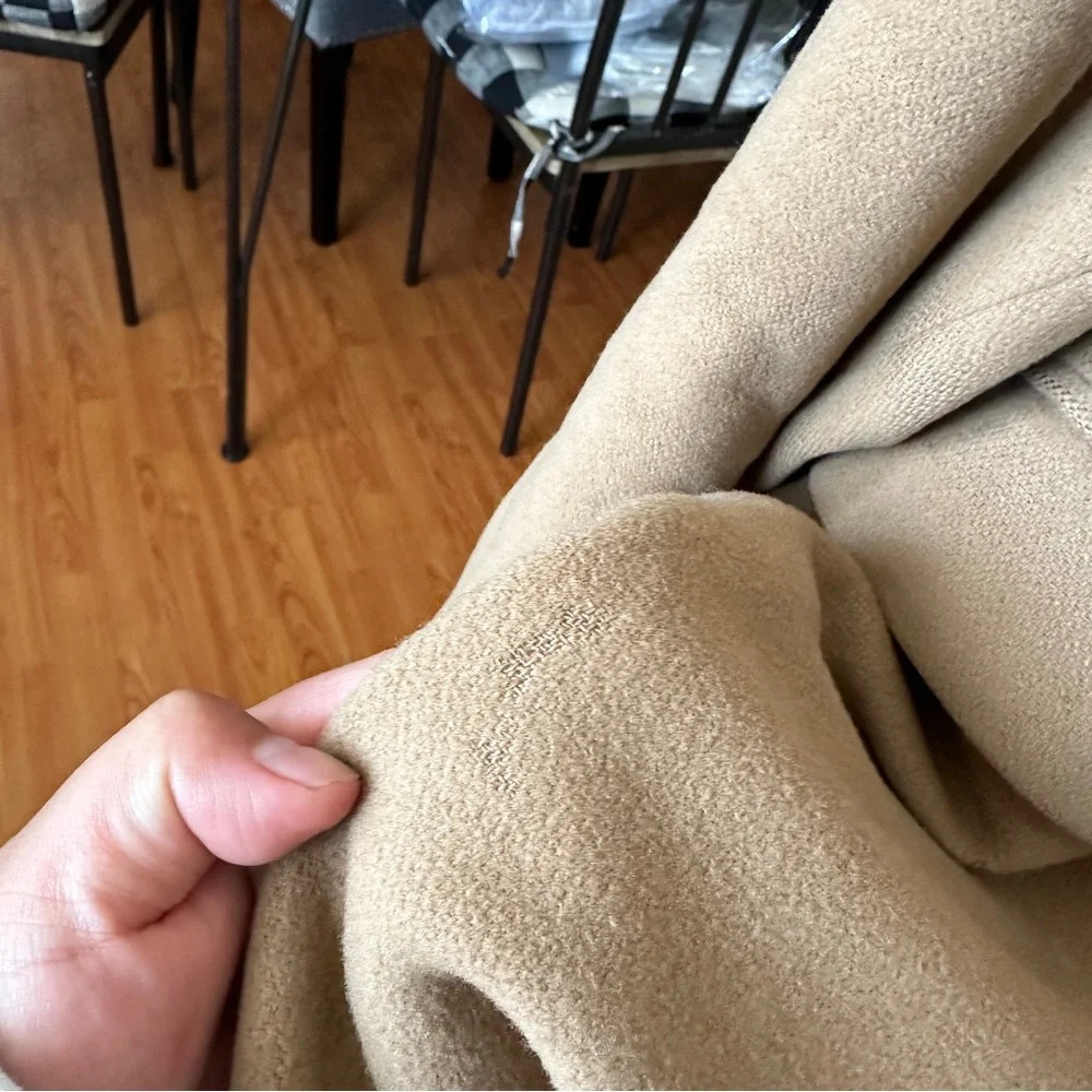 Banana Republic Tan Trench Coat - Picture 11 of 16